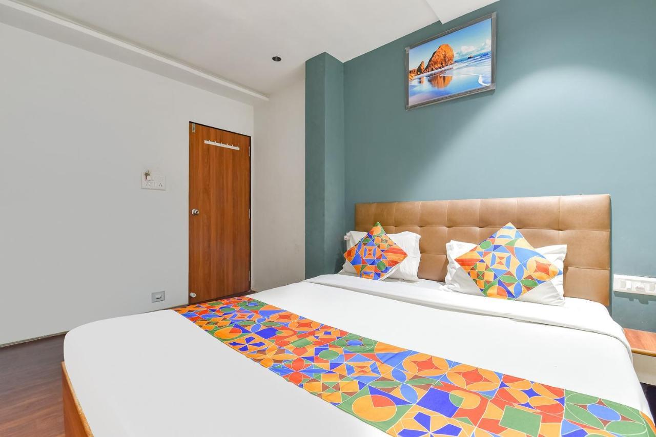 Fabhotel Nidhivan, Udhna Junction Surat Esterno foto