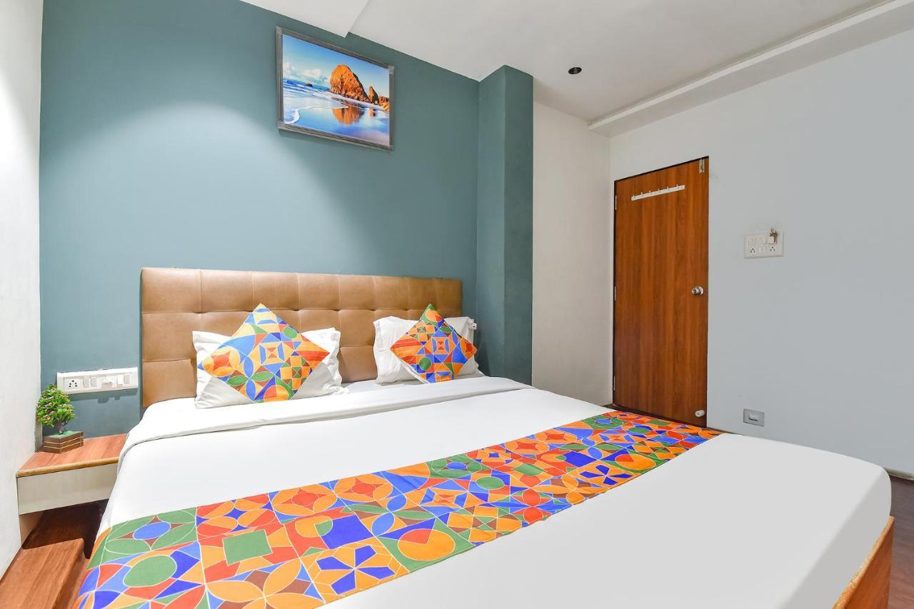 Fabhotel Nidhivan, Udhna Junction Surat Esterno foto